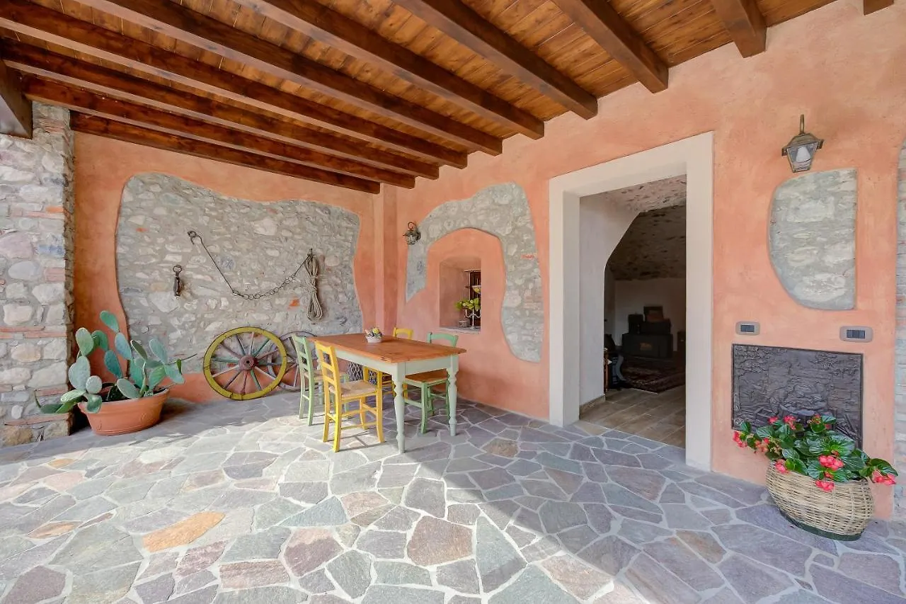 Il Borgo Lavanda And Ulivo Apartments Polpenazze del Garda Italy
