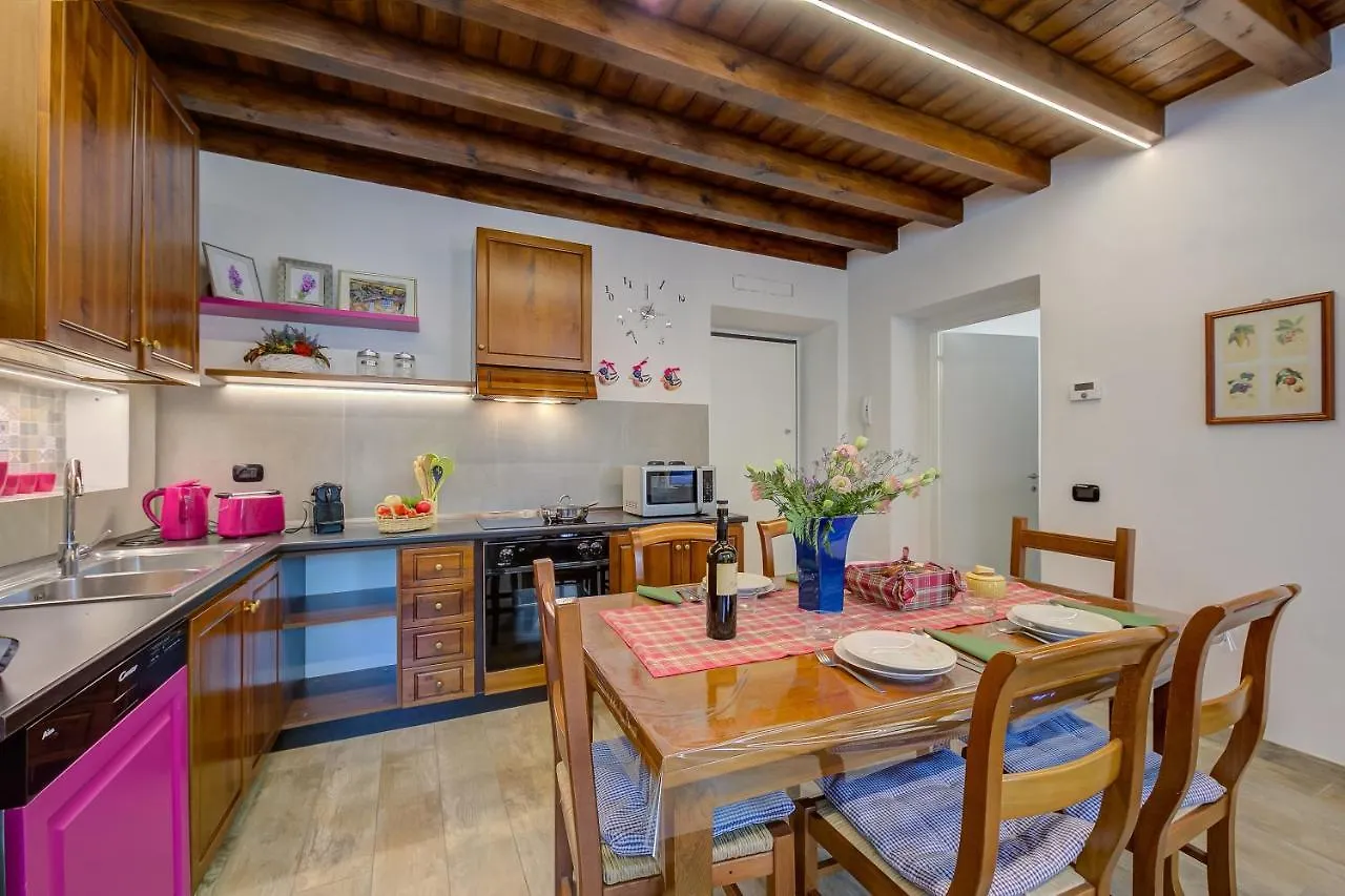 Il Borgo Lavanda And Ulivo Apartments Polpenazze del Garda