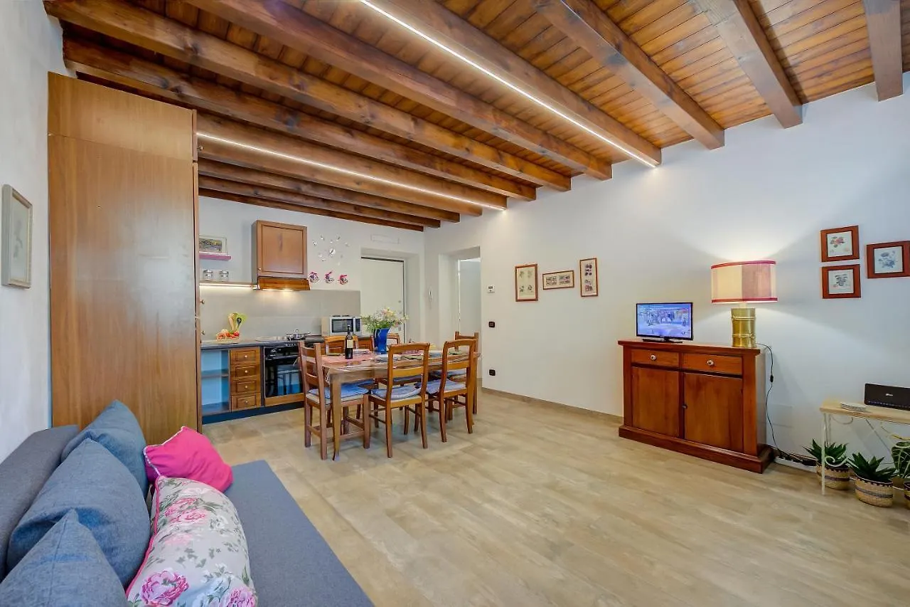 Il Borgo Lavanda And Ulivo Apartments Polpenazze del Garda Italy