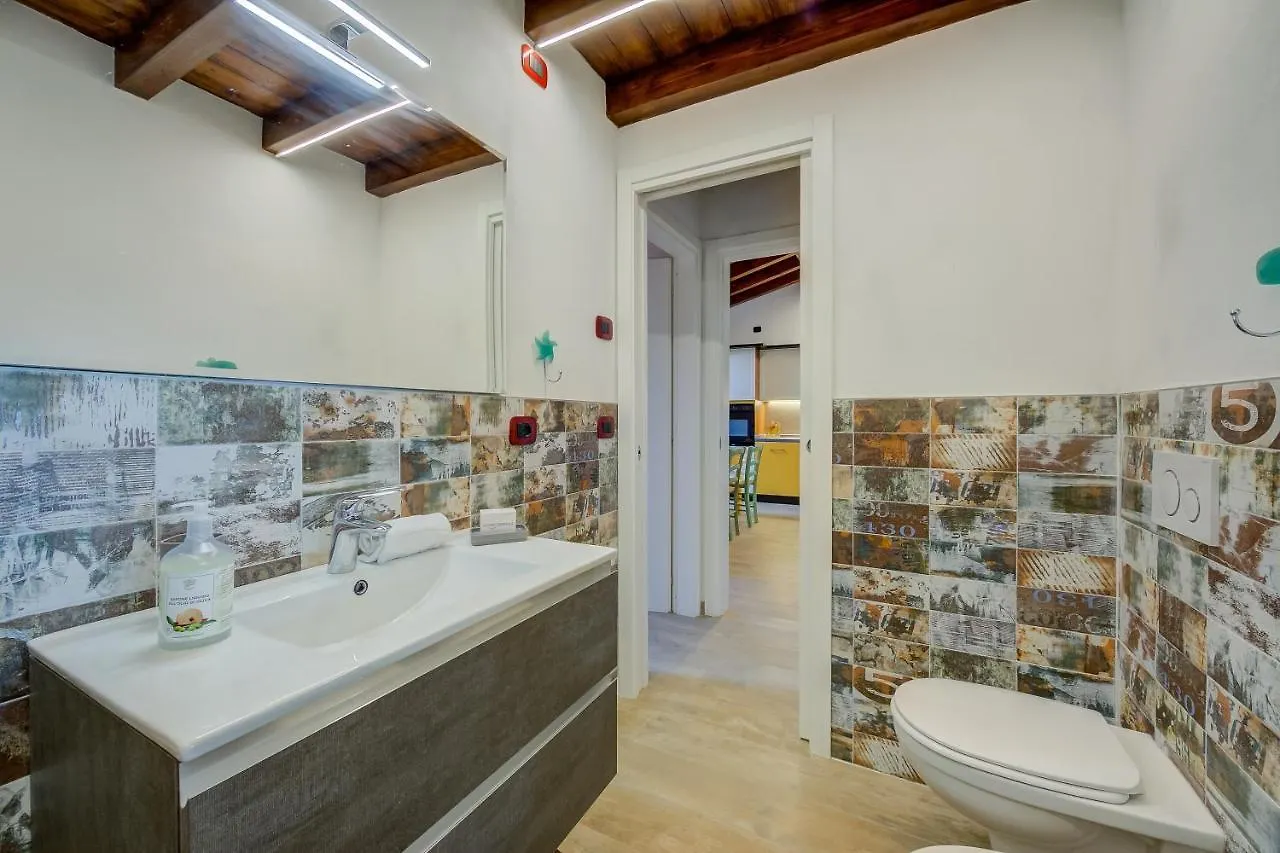 Il Borgo Lavanda And Ulivo Apartments Polpenazze del Garda