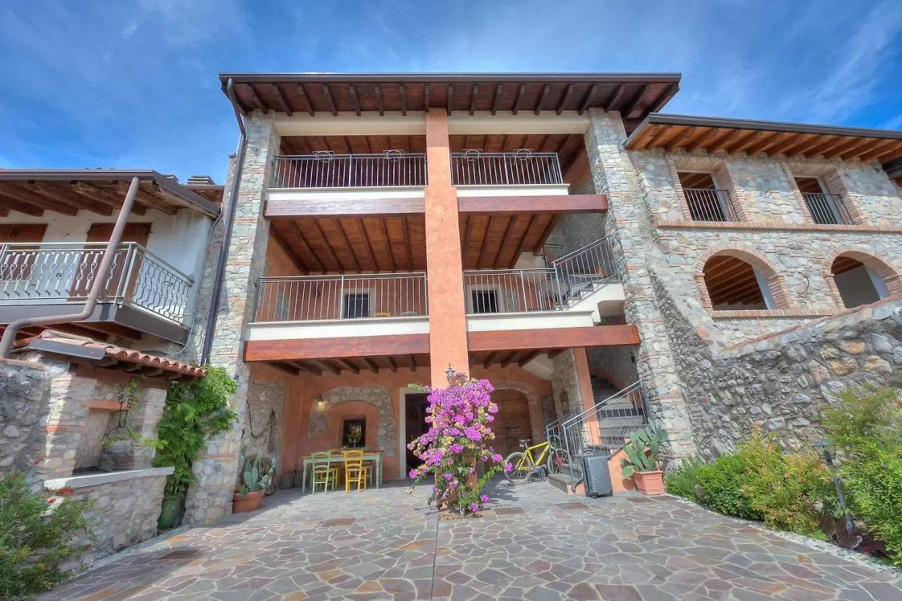 Il Borgo Lavanda And Ulivo Apartments Polpenazze del Garda
