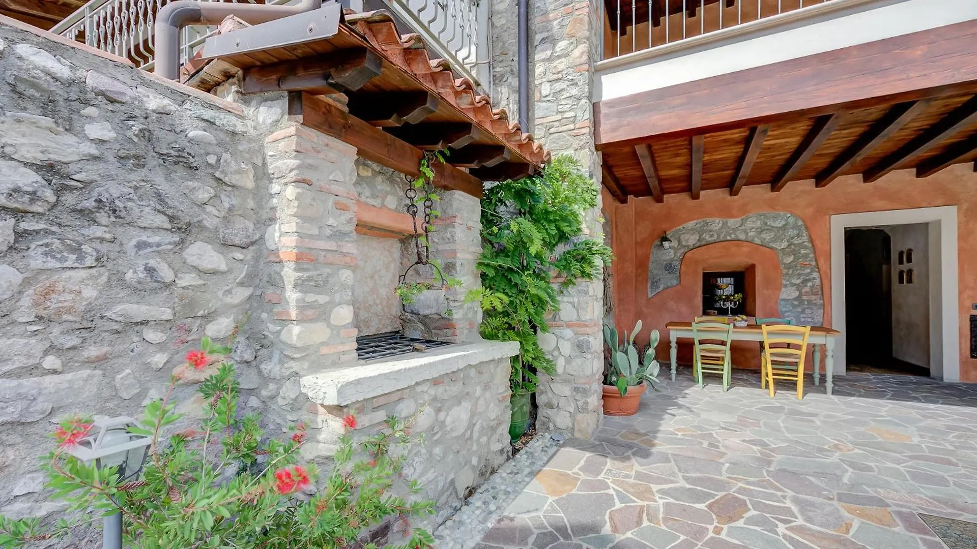 Il Borgo Lavanda And Ulivo Apartments Polpenazze del Garda